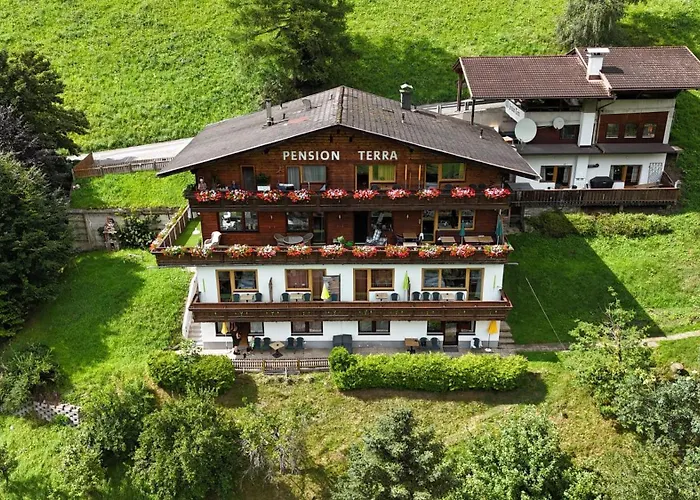 Terra בית הארחה 3*